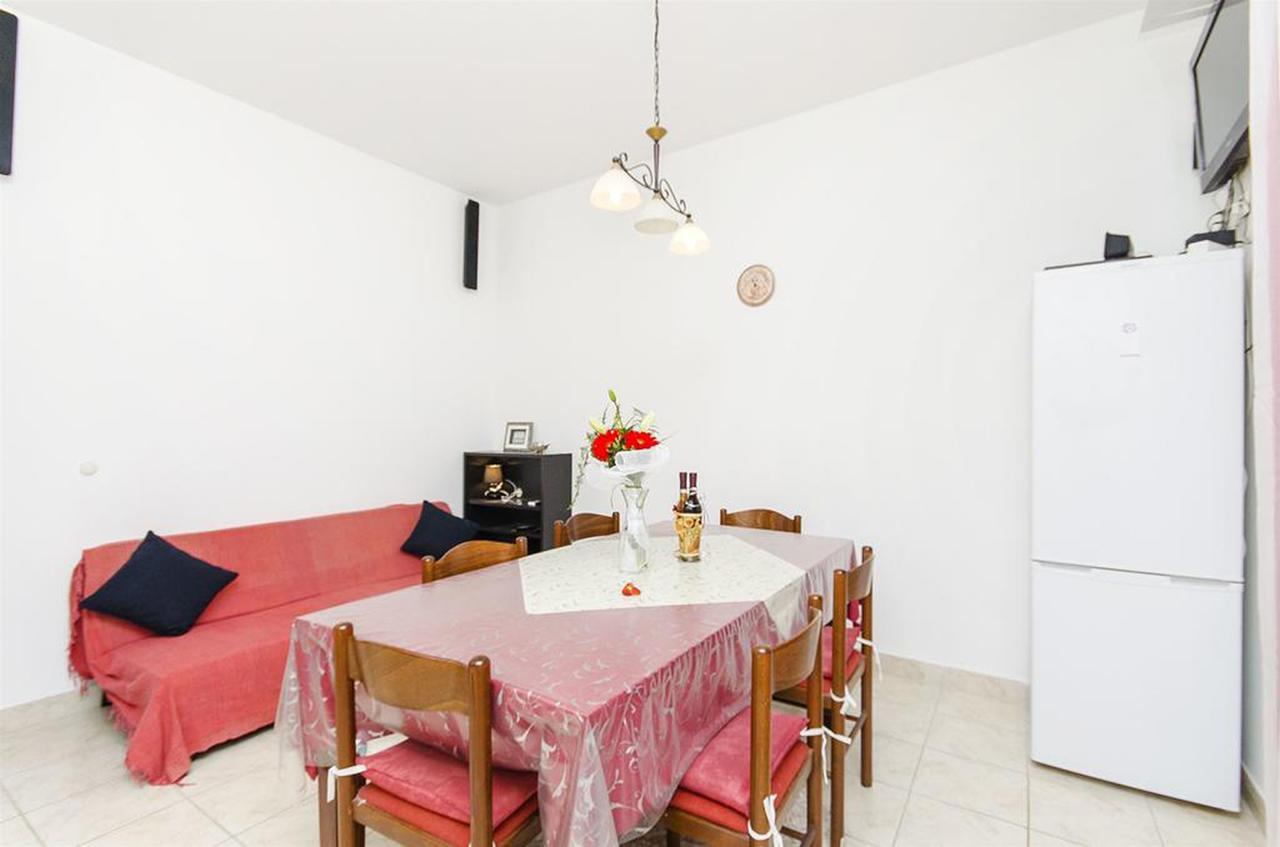 Apartman Kairos Трогір Екстер'єр фото